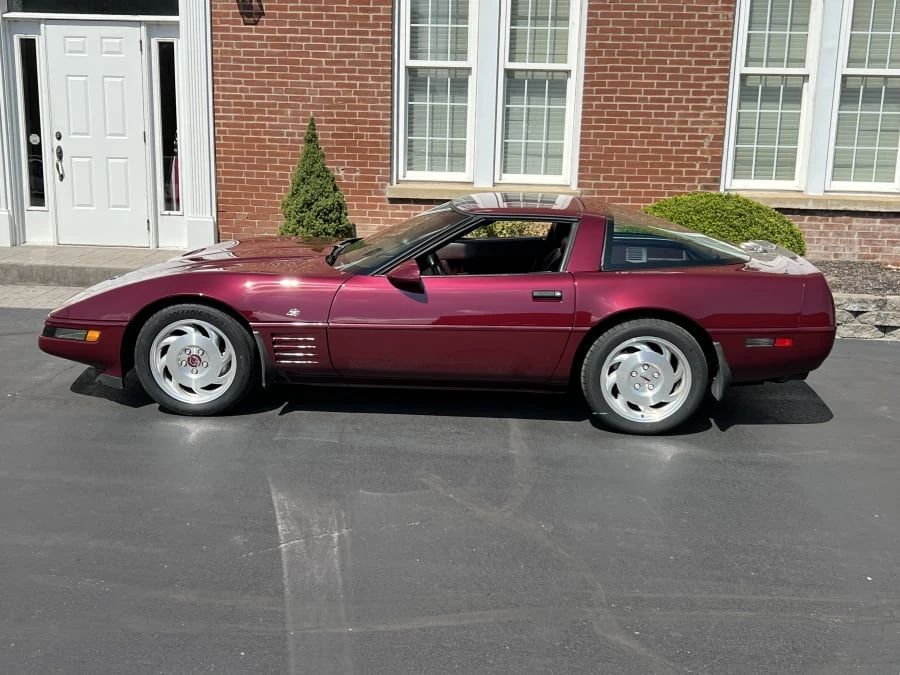 1993 Chevrolet Corvette C4 - Image 2 of 8