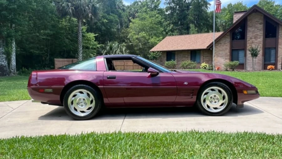 1993 Chevrolet Corvette C4 - Image 2 of 15
