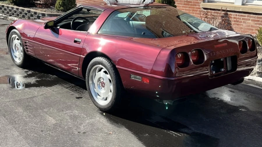 1993 Chevrolet Corvette C4 - Image 6 of 12
