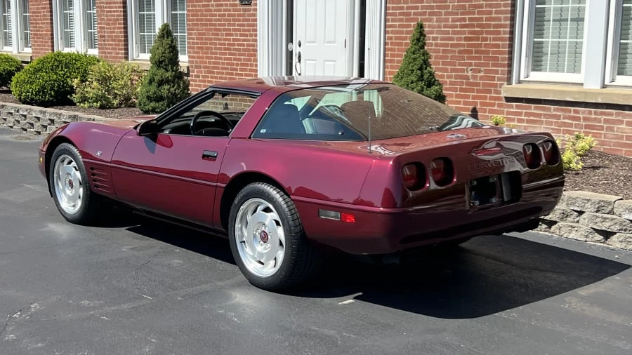 1993 Chevrolet Corvette C4 - Image 3 of 10