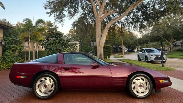 1993 Chevrolet Corvette C4 - Image 2 of 31
