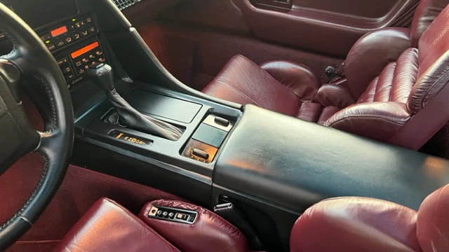 1993 Chevrolet Corvette C4 - Image 15 of 31