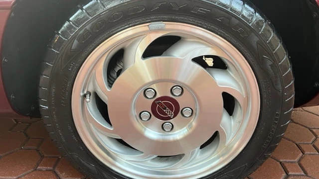 1993 Chevrolet Corvette C4 - Image 28 of 31