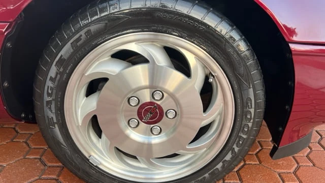 1993 Chevrolet Corvette C4 - Image 30 of 31