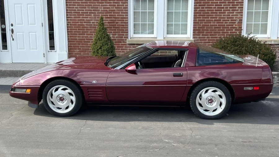 1993 Chevrolet Corvette C4 - Image 2 of 5