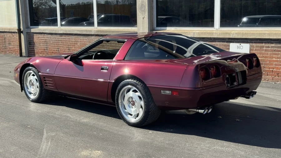 1993 Chevrolet Corvette C4 - Image 3 of 9