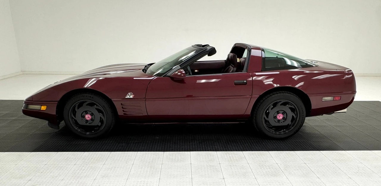 1993 Chevrolet Corvette C4 - Image 4 of 31