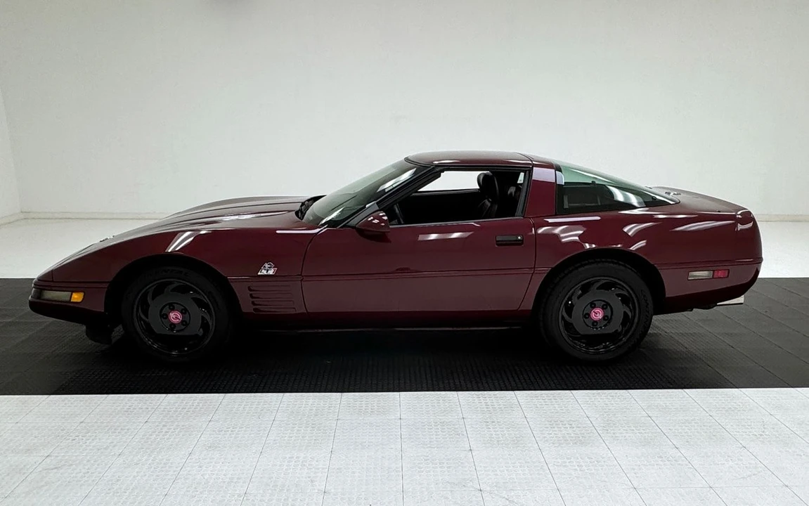 1993 Chevrolet Corvette C4 - Image 3 of 31