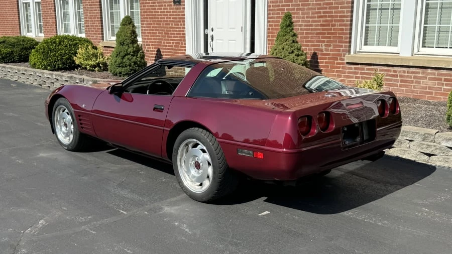 1993 Chevrolet Corvette C4 - Image 3 of 12