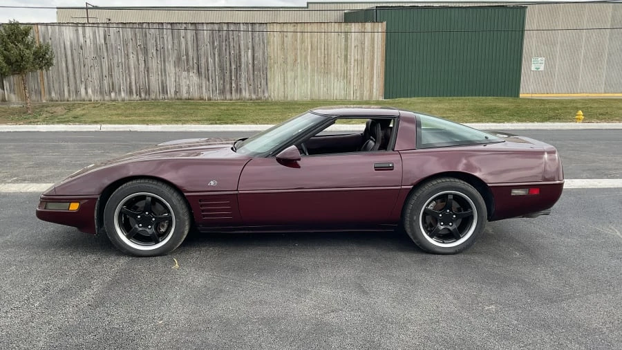 1993 Chevrolet Corvette C4 - Image 2 of 9