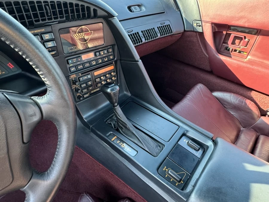 1993 Chevrolet Corvette C4 - Image 8 of 10