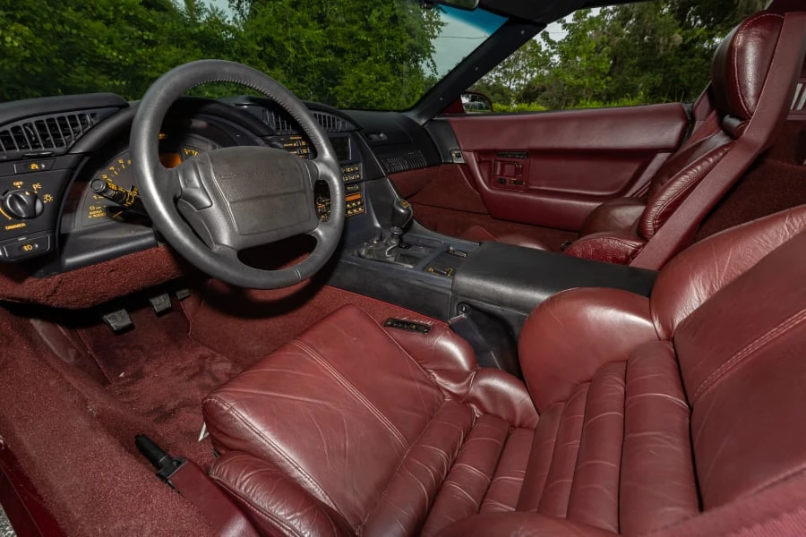 1993 Chevrolet Corvette C4 - Image 16 of 21