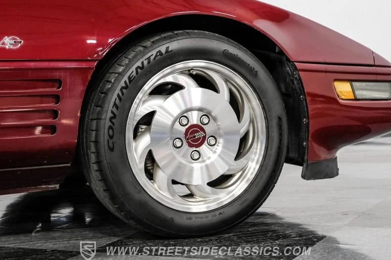 1993 Chevrolet Corvette C4 - Image 17 of 31