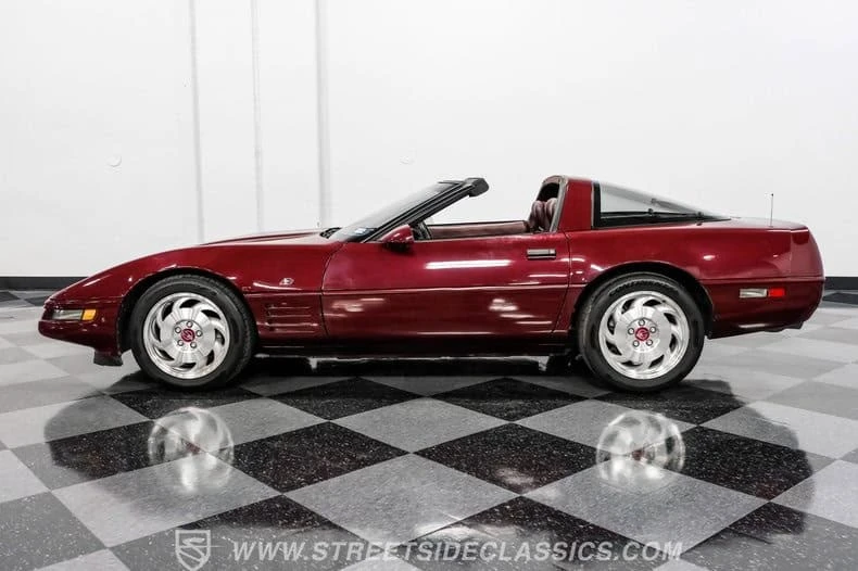1993 Chevrolet Corvette C4 - Image 2 of 31