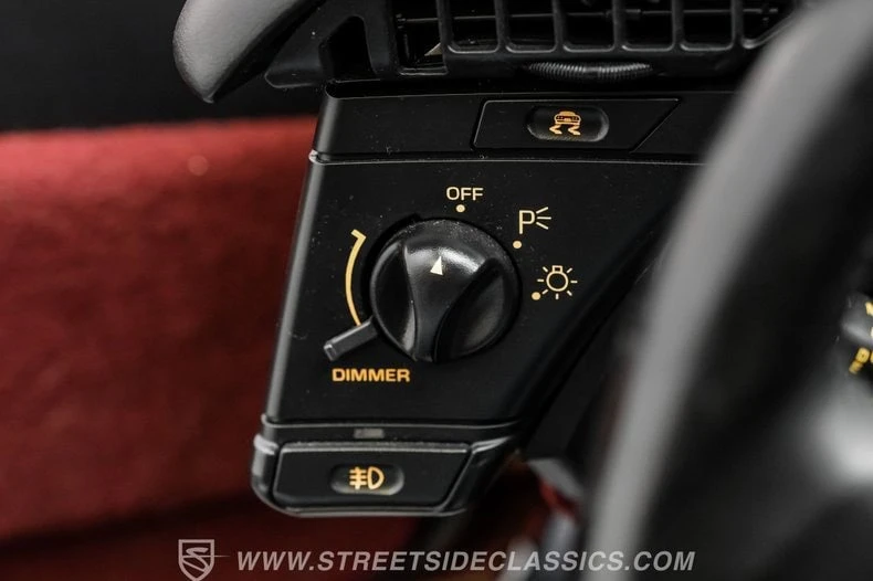 1993 Chevrolet Corvette C4 - Image 14 of 31