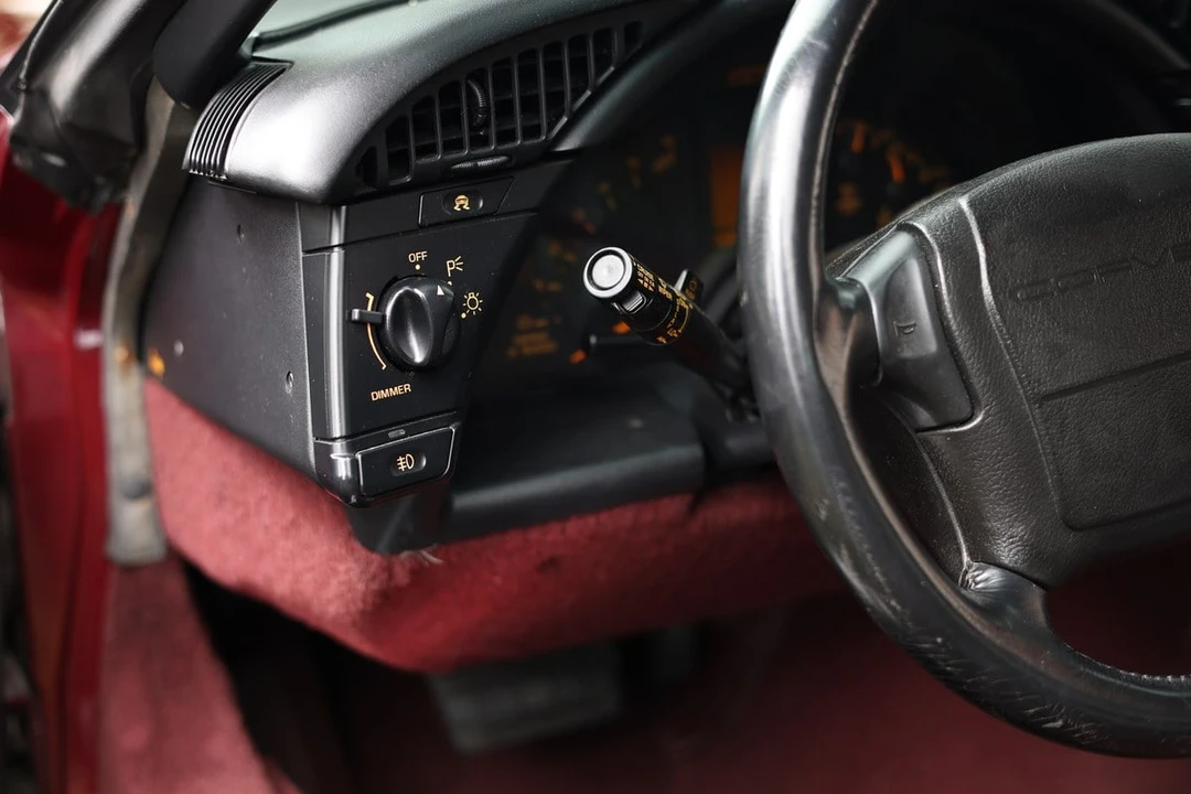 1993 Chevrolet Corvette C4 - Image 23 of 30