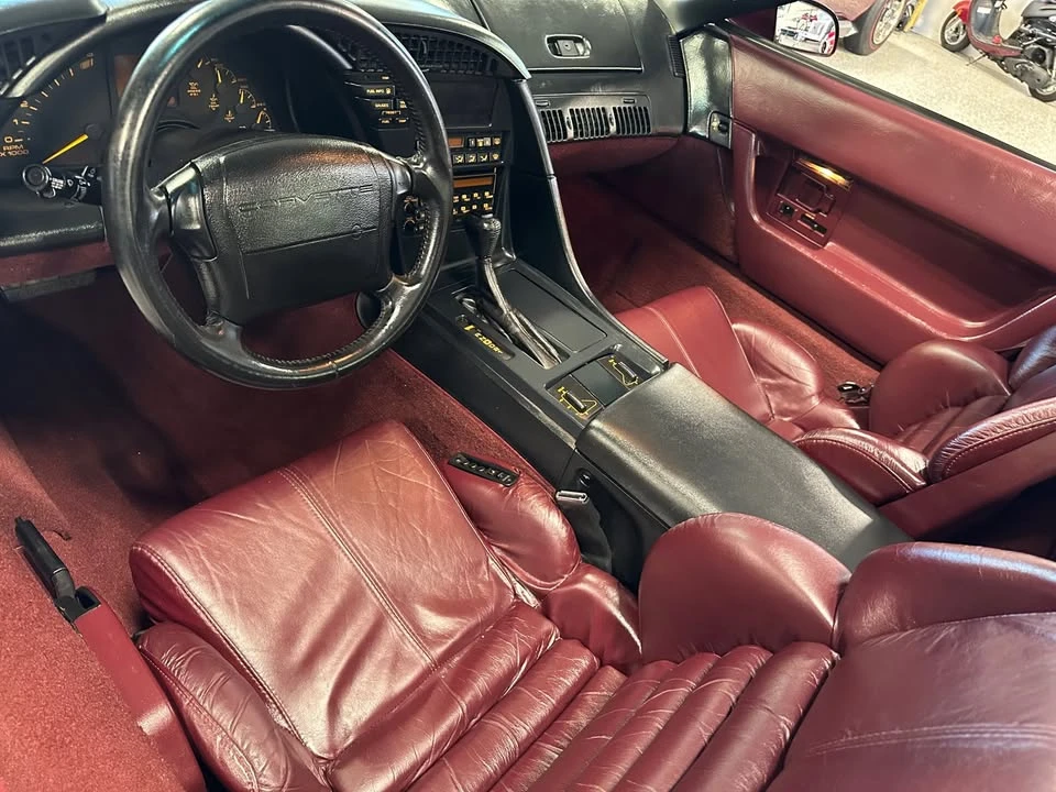 1993 Chevrolet Corvette C4 - Image 19 of 20