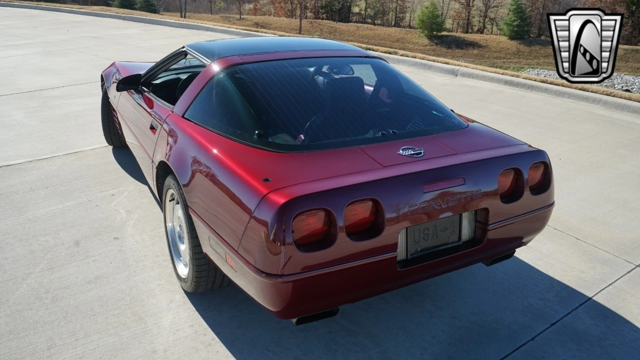 1993 Chevrolet Corvette C4 - Image 5 of 12
