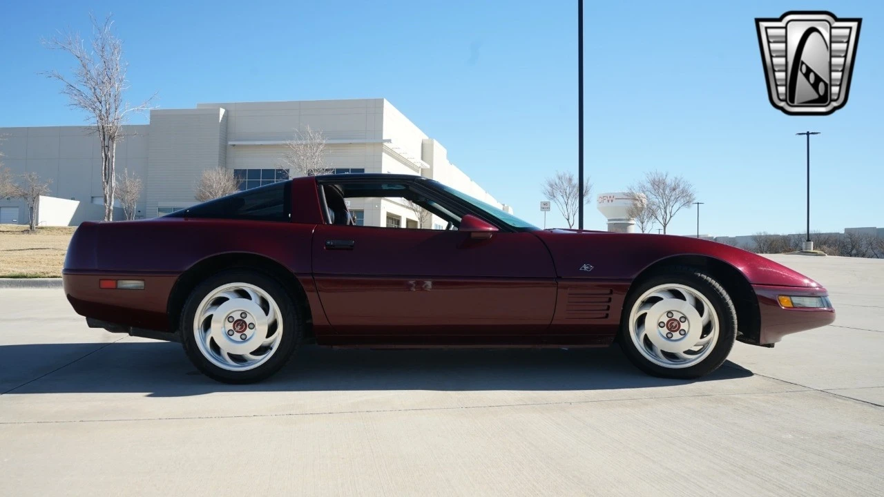 1993 Chevrolet Corvette C4 - Image 7 of 12