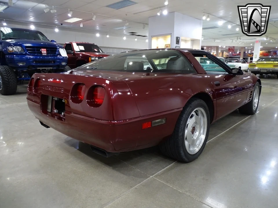 1993 Chevrolet Corvette C4 - Image 8 of 12