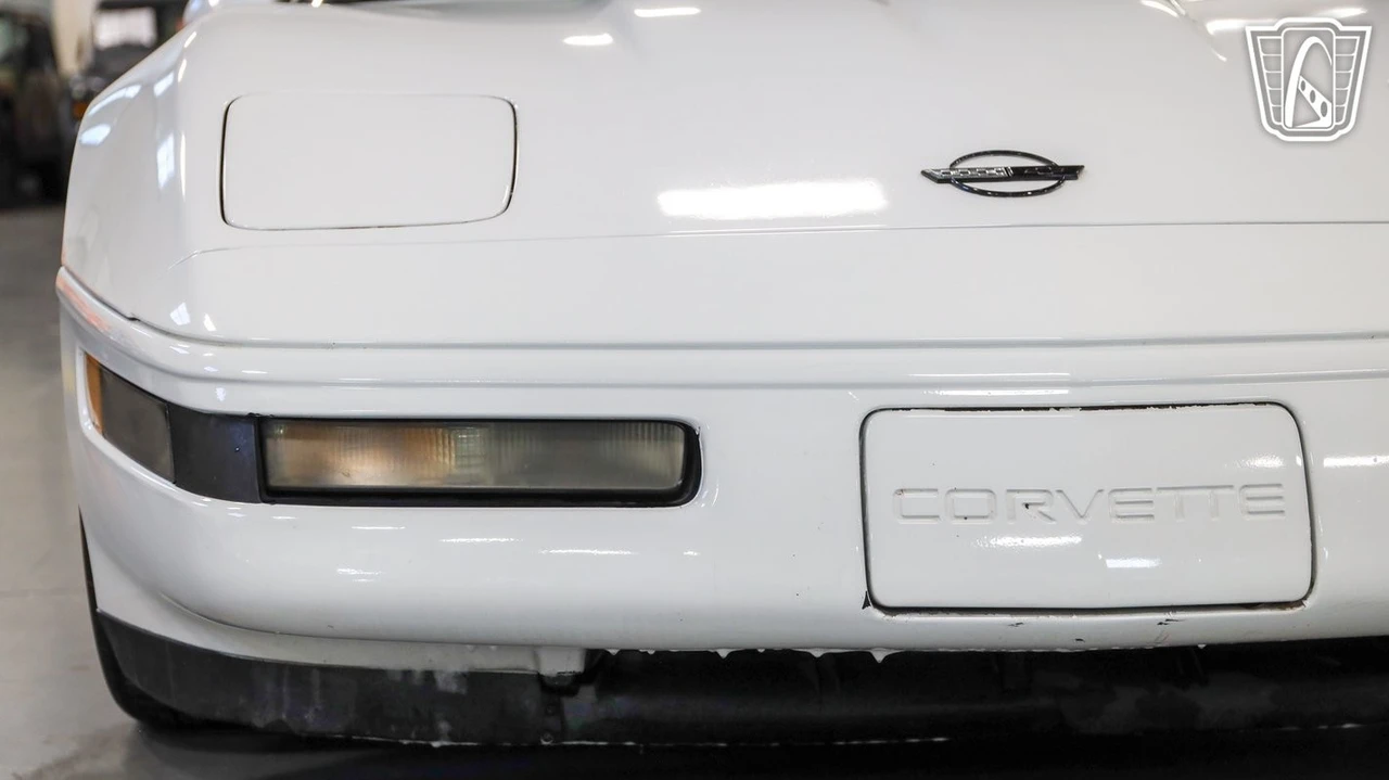 1993 Chevrolet Corvette C4 - Image 9 of 12