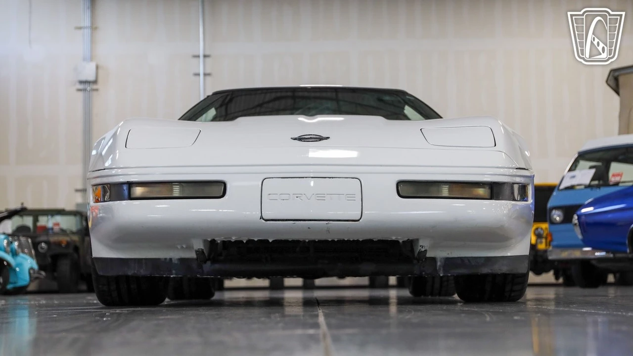 1993 Chevrolet Corvette C4 - Image 6 of 12