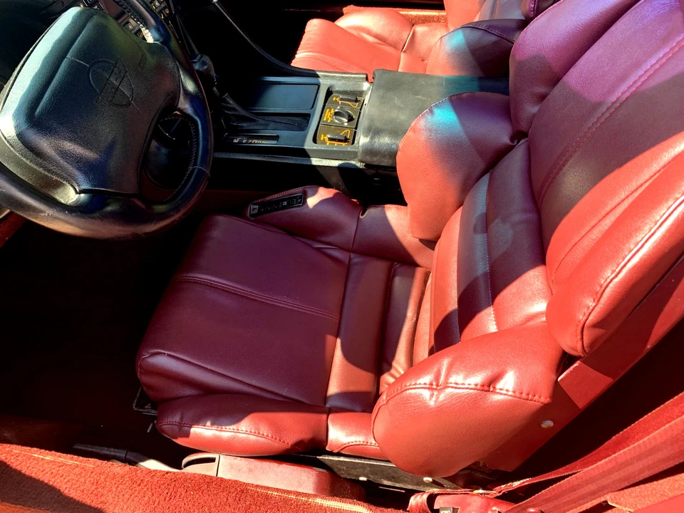 1993 Chevrolet Corvette C4 - Image 9 of 14
