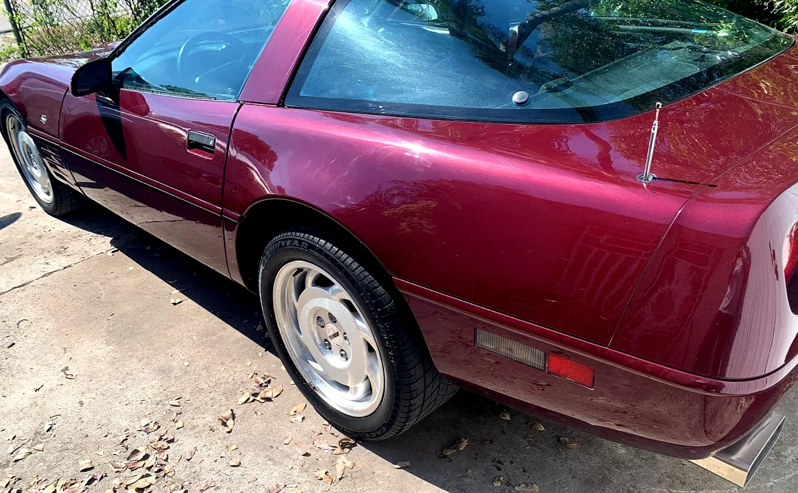 1993 Chevrolet Corvette C4 - Image 4 of 14