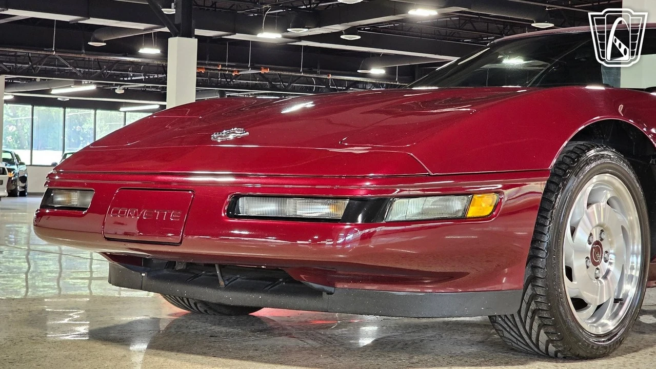 1993 Chevrolet Corvette C4 - Image 4 of 12