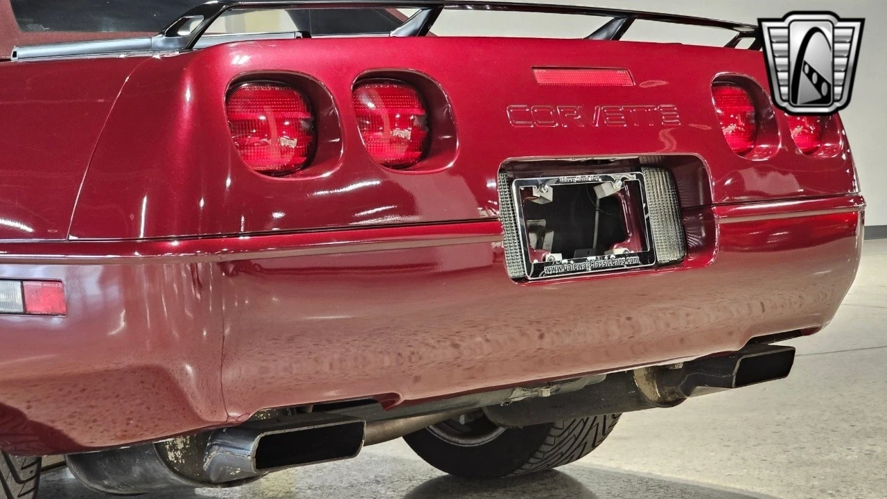 1993 Chevrolet Corvette C4 - Image 9 of 21
