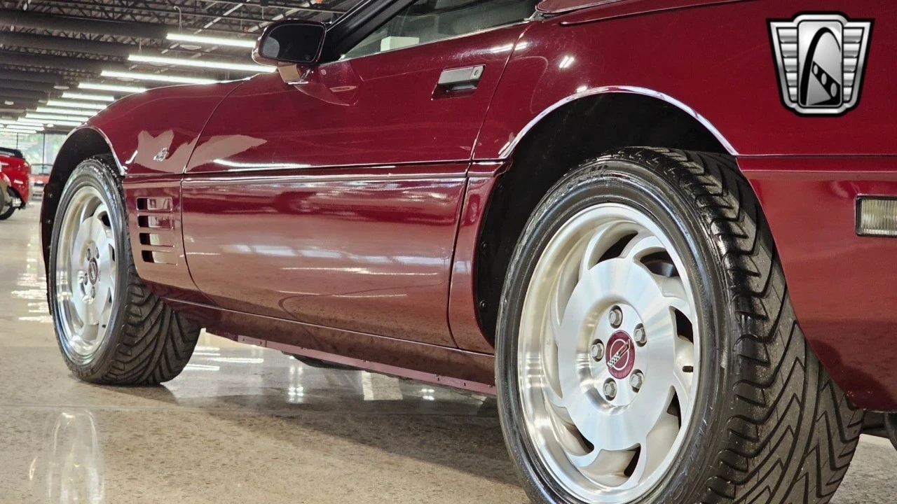 1993 Chevrolet Corvette C4 - Image 8 of 21