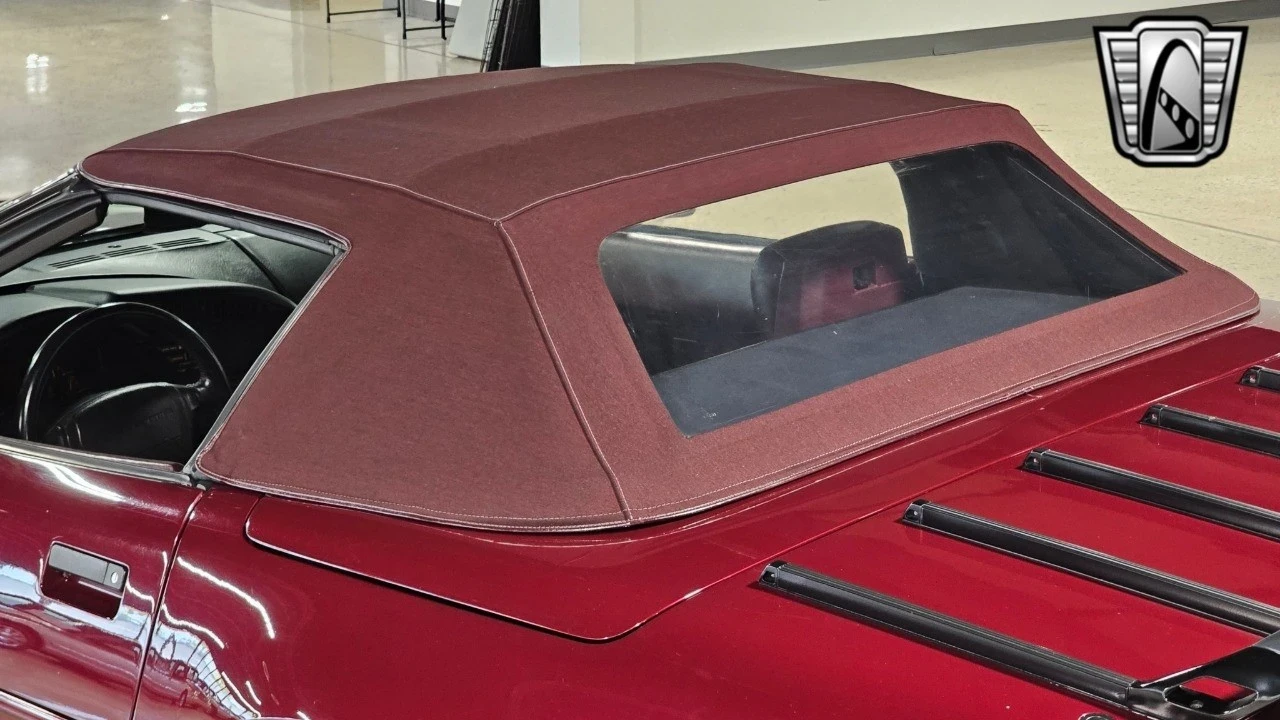 1993 Chevrolet Corvette C4 - Image 7 of 21