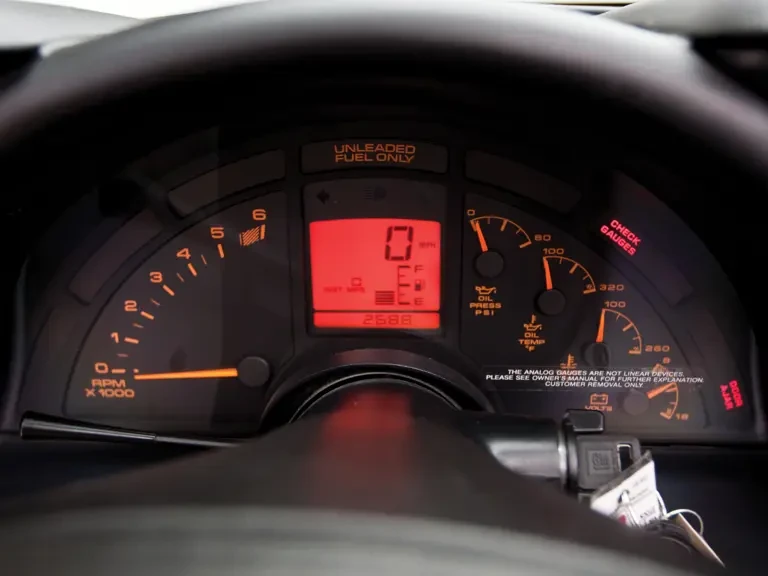 1993 Chevrolet Corvette C4 - Image 14 of 21