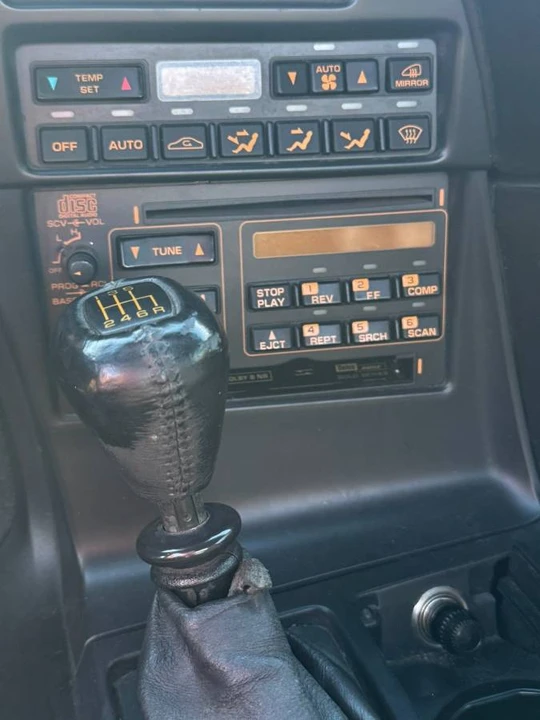 1993 Chevrolet Corvette C4 - Image 15 of 16