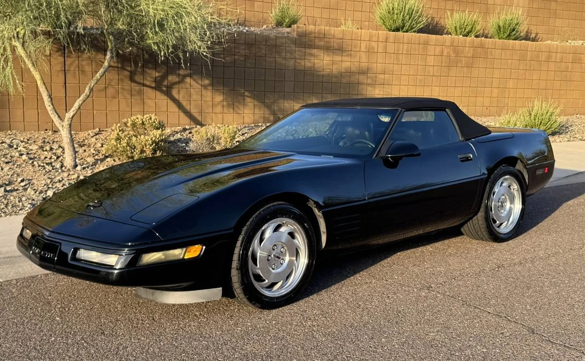 1993 Chevrolet Corvette C4 - Image 4 of 16