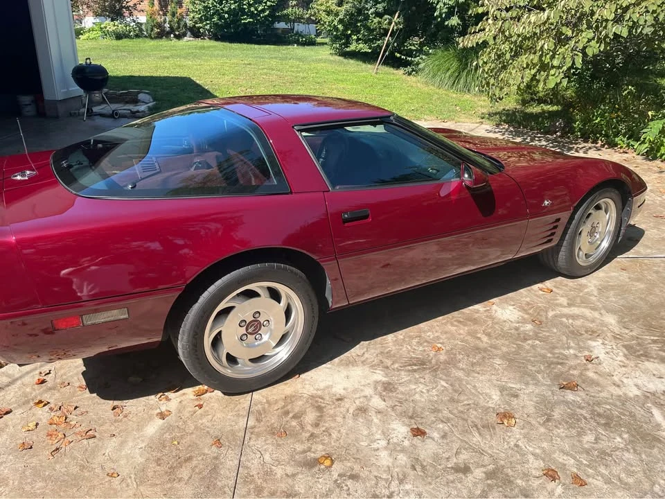 1993 Chevrolet Corvette C4 - Image 2 of 10