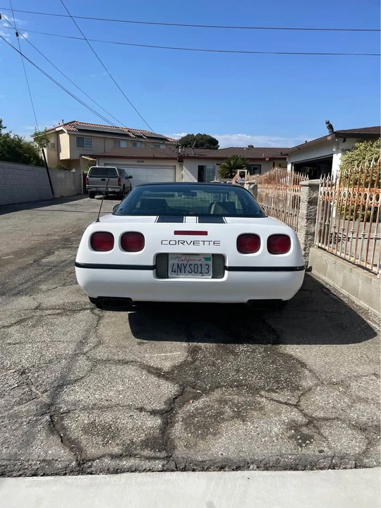 1993 Chevrolet Corvette C4 - Image 4 of 11
