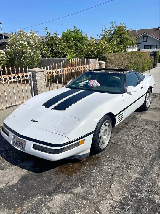1993 Chevrolet Corvette C4 - Image 1 of 11