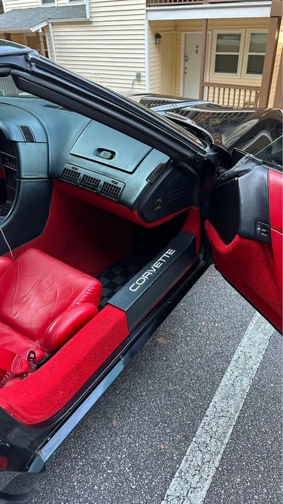 1993 Chevrolet Corvette C4 - Image 11 of 20
