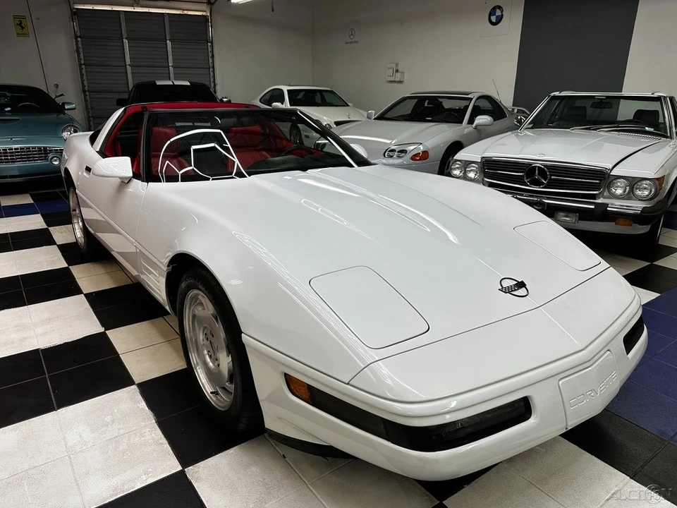 1993 Chevrolet Corvette C4 - Image 3 of 24