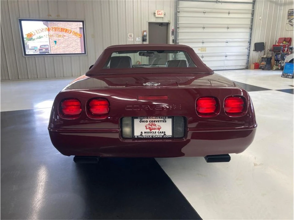 1993 Chevrolet Corvette C4 - Image 11 of 31