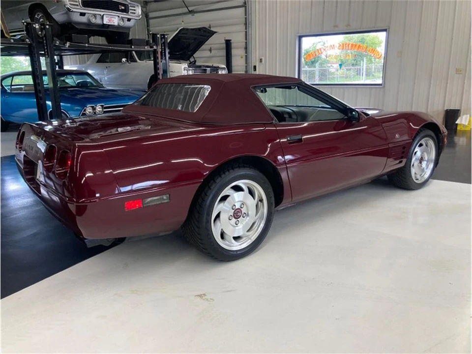 1993 Chevrolet Corvette C4 - Image 21 of 31