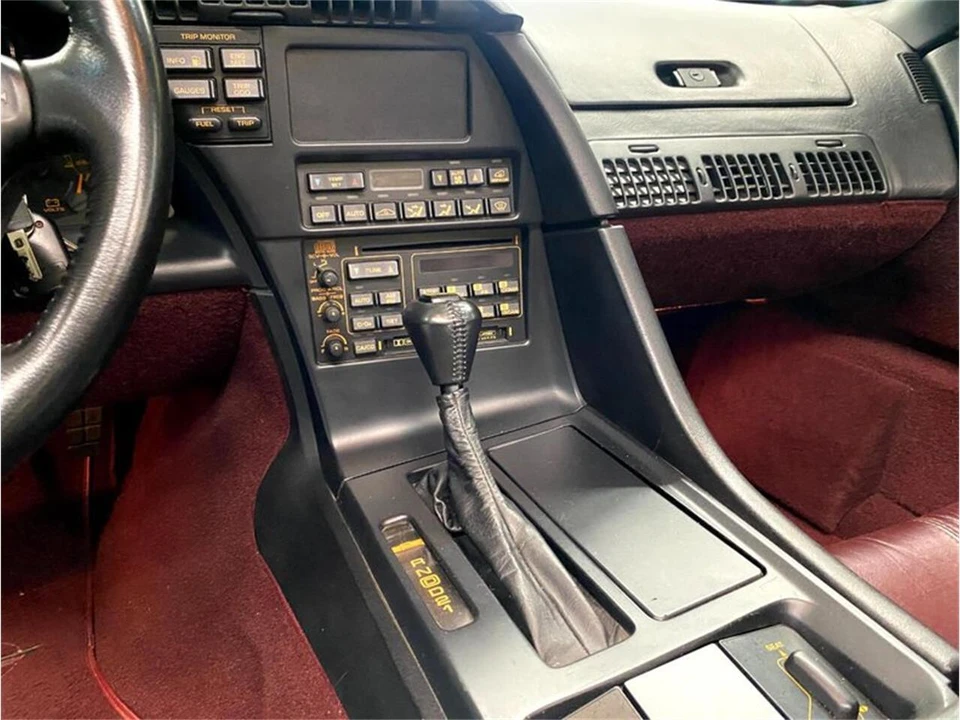 1993 Chevrolet Corvette C4 - Image 30 of 31