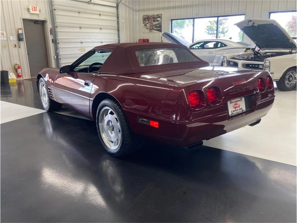 1993 Chevrolet Corvette C4 - Image 24 of 31