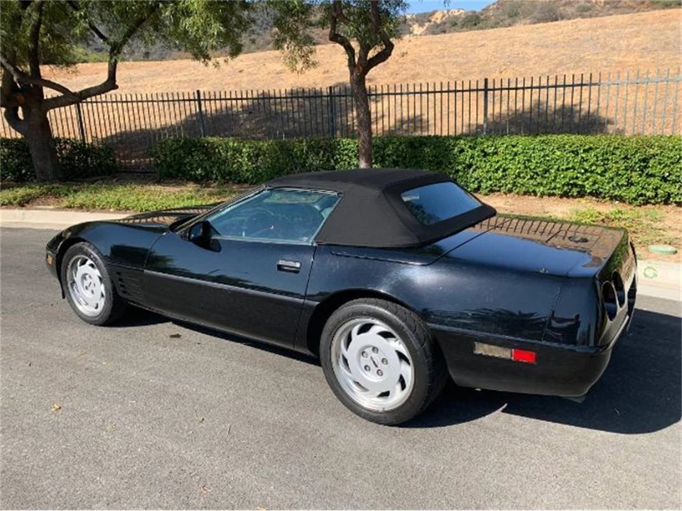 1993 Chevrolet Corvette C4 - Image 13 of 13