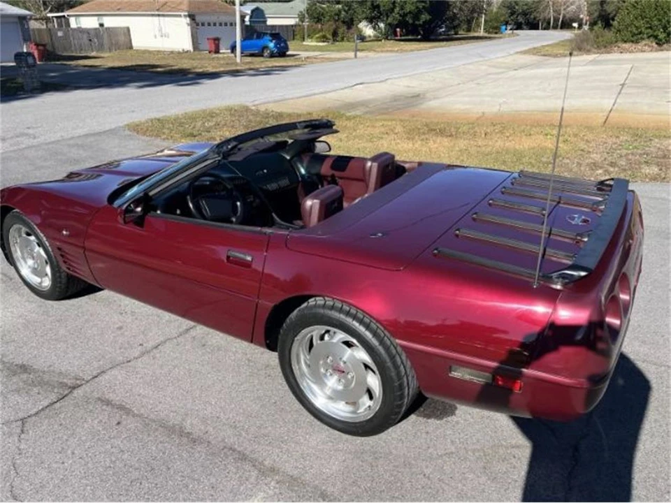 1993 Chevrolet Corvette C4 - Image 18 of 26