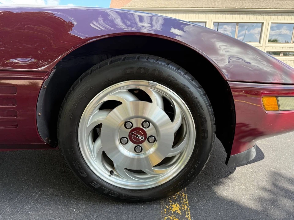1993 Chevrolet Corvette C4 - Image 14 of 31