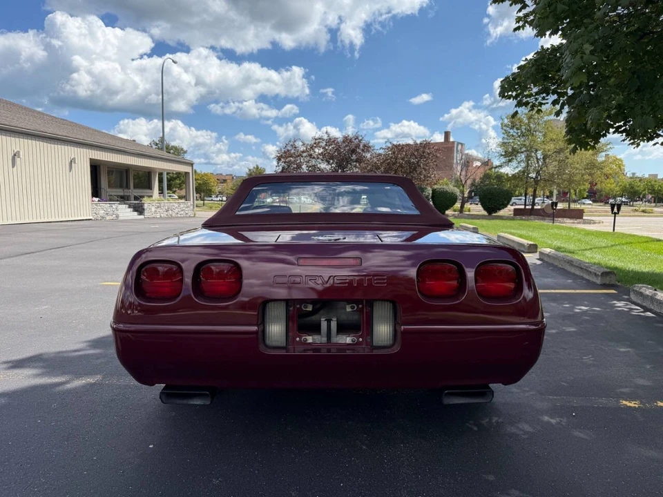 1993 Chevrolet Corvette C4 - Image 8 of 21