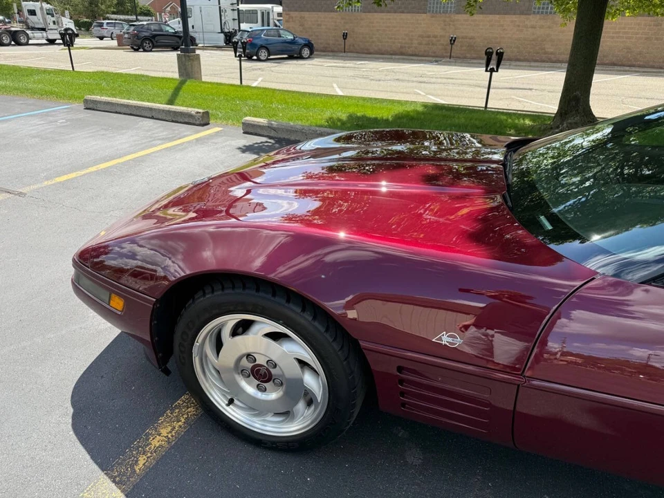 1993 Chevrolet Corvette C4 - Image 18 of 21