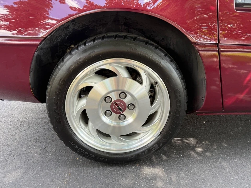 1993 Chevrolet Corvette C4 - Image 15 of 21